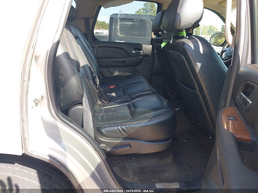 2007 GMC Yukon Slt VIN: 1GKFC13J97J104670 Lot: 43531635