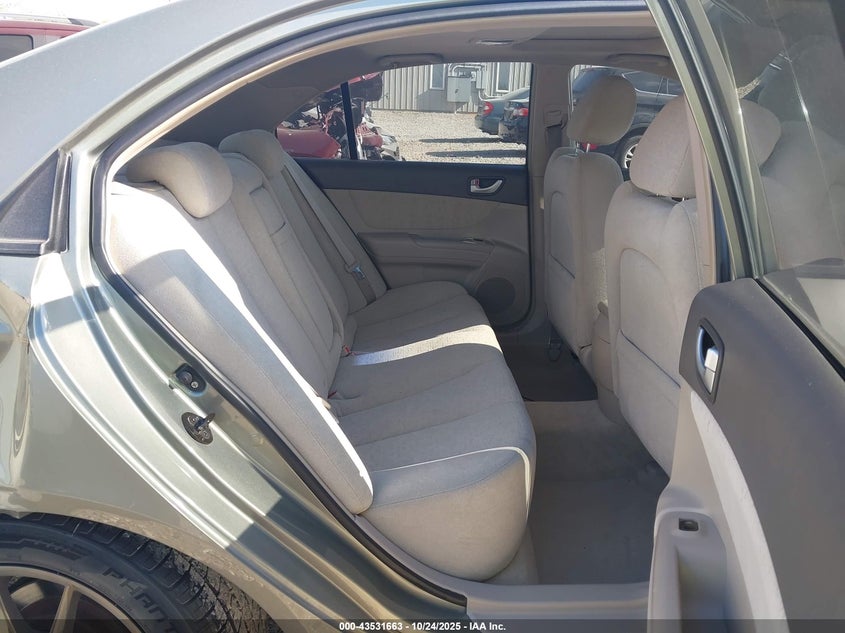 5NPEU46F57H215108 2007 HYUNDAI SONATA photo no. 8