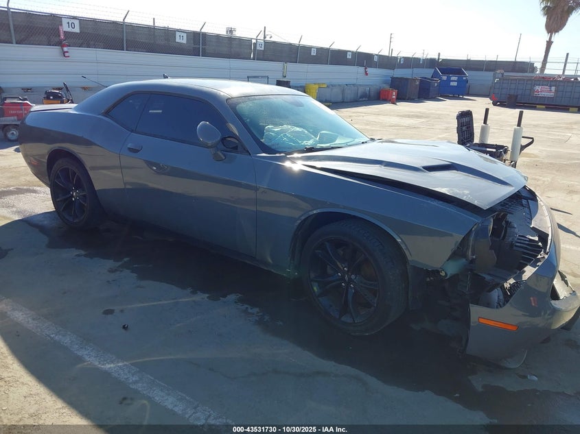 DODGE CHALLENGER SXT PLUS