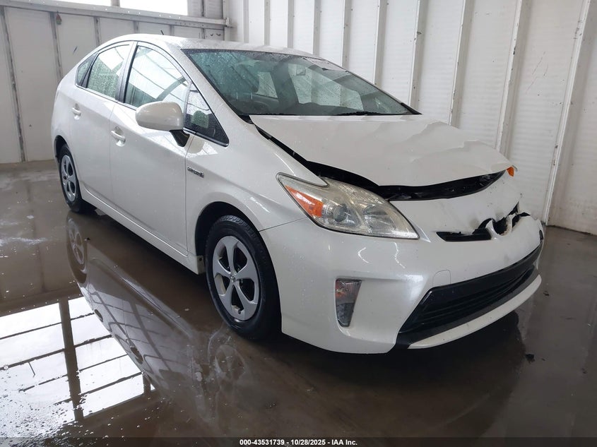 TOYOTA PRIUS TWO
