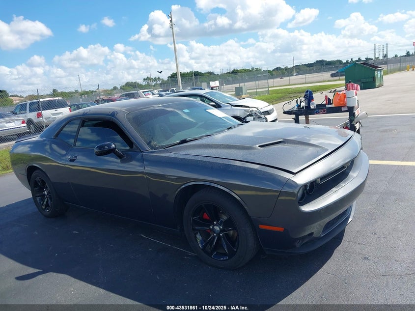 DODGE CHALLENGER SXT