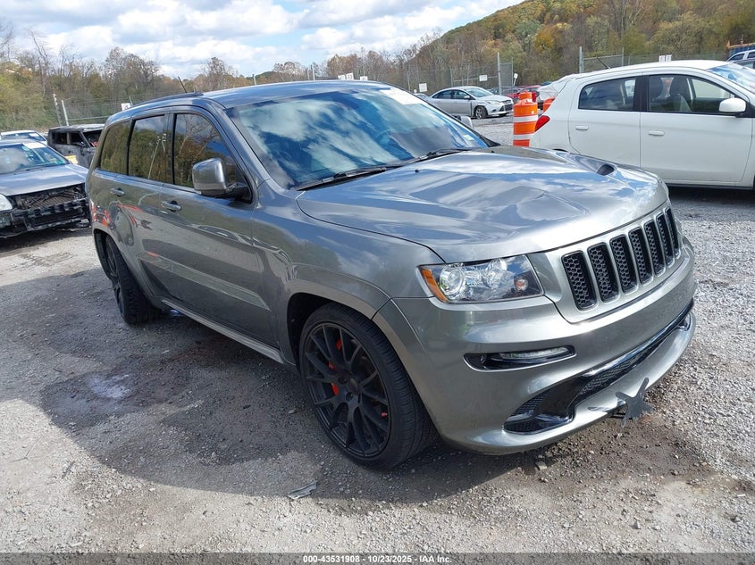 JEEP GRAND CHEROKEE SRT8