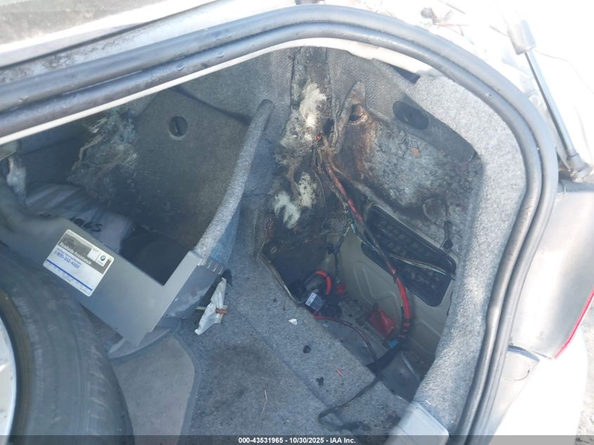 2007 BMW 328I VIN: WBAVA33577KX72647 Lot: 43531965