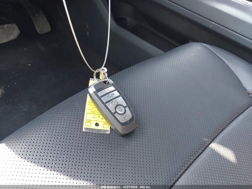 2024 Ford F-250 Lariat VIN: 1FT8W2BT2REC28215 Lot: 43532012