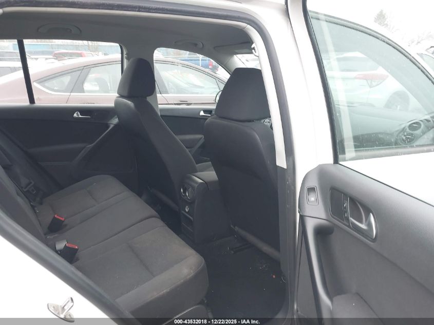 2013 Volkswagen Tiguan S VIN: WVGBV3AX1DW611628 Lot: 43532018
