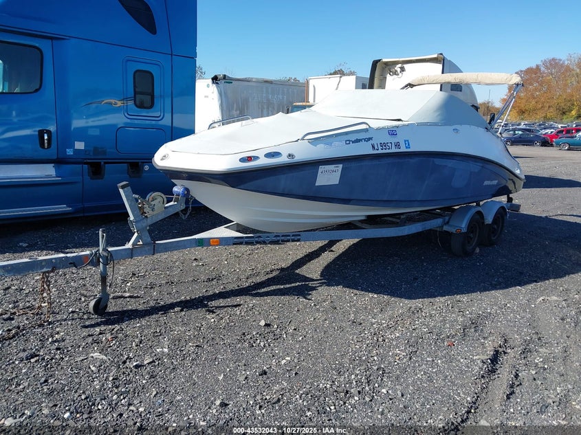 2008 SEADOO PERSONAL WATERCRAFT auction photo 2