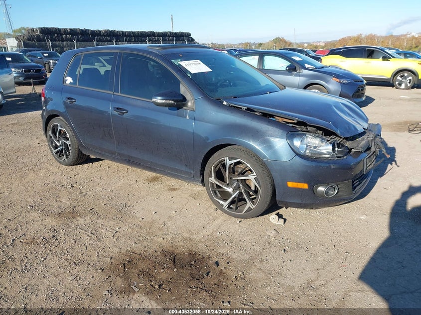 VOLKSWAGEN GOLF 2.0L TDI 4-DOOR