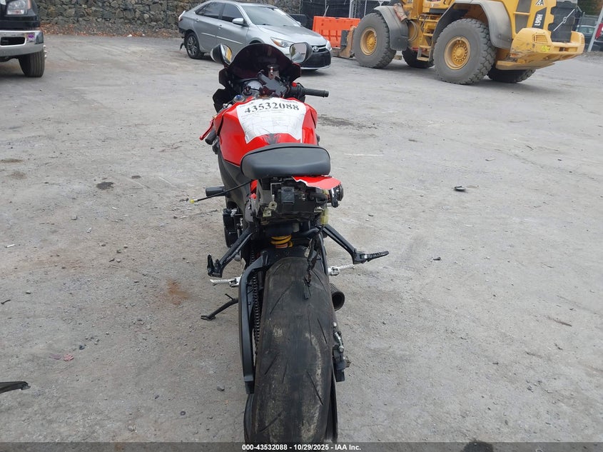 2007 Suzuki Gsx-R600 VIN: JS1GN7DA972108802 Lot: 43532088