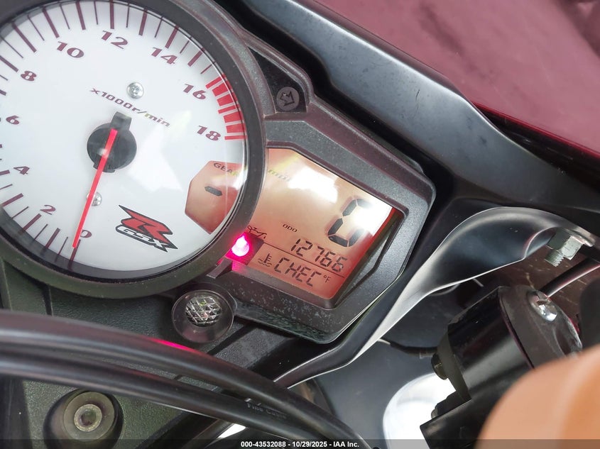 2007 Suzuki Gsx-R600 VIN: JS1GN7DA972108802 Lot: 43532088