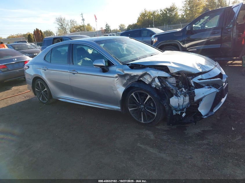 2018 TOYOTA CAMRY XSE - 4T1B61HK3JU025922