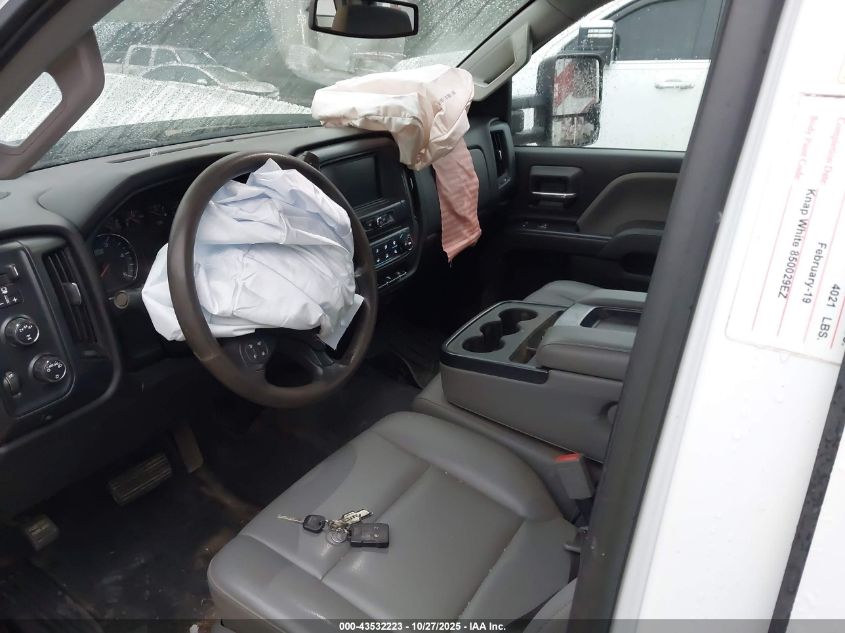 2019 Chevrolet Silverado 3500Hd Chassis Wt VIN: 1GB4KVCY5KF109715 Lot: 43532223