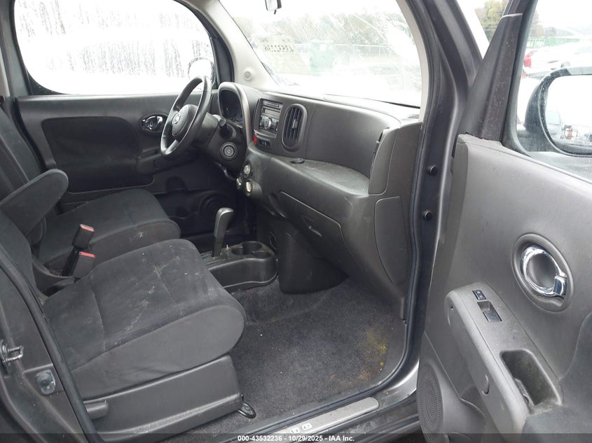 JN8AZ2KR7CT250702 2012 NISSAN CUBE photo no. 5