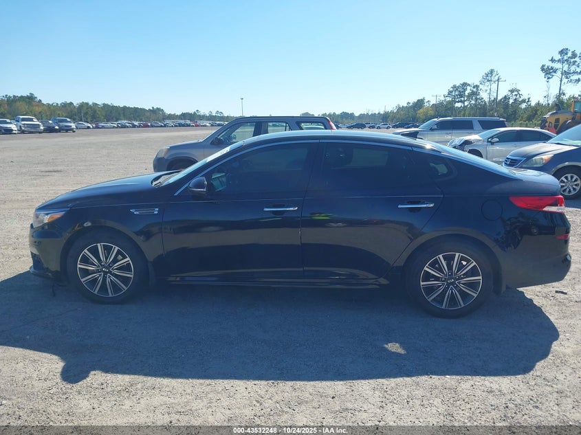 2019 KIA OPTIMA LX 5XXGT4L37KG320193