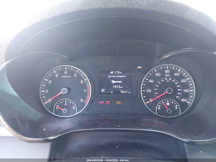 2019 KIA OPTIMA LX 5XXGT4L37KG320193