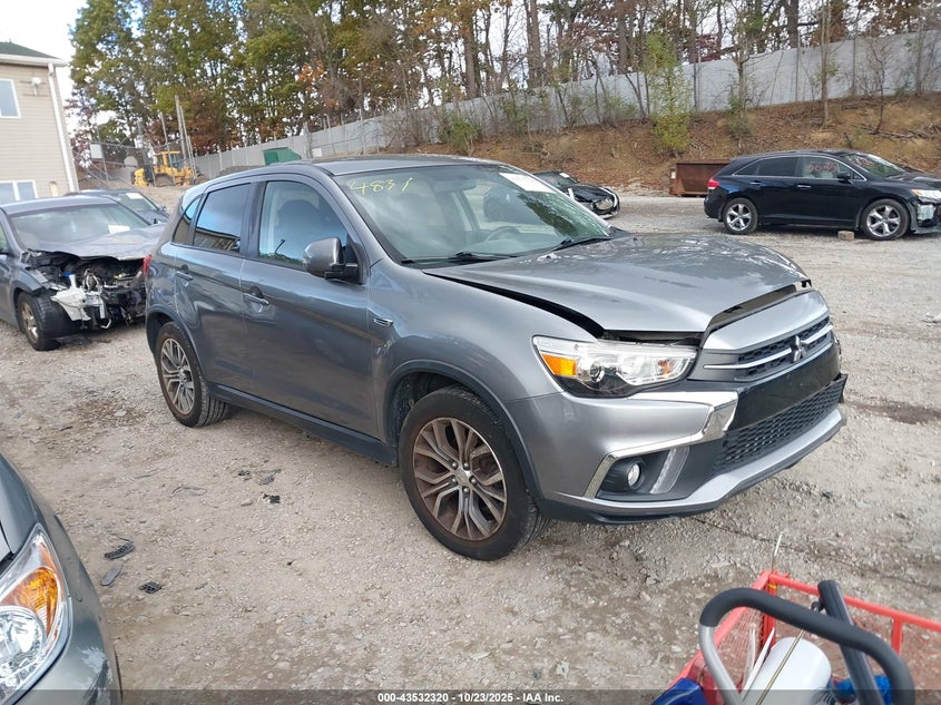 MITSUBISHI OUTLANDER SPORT 2.4 SE