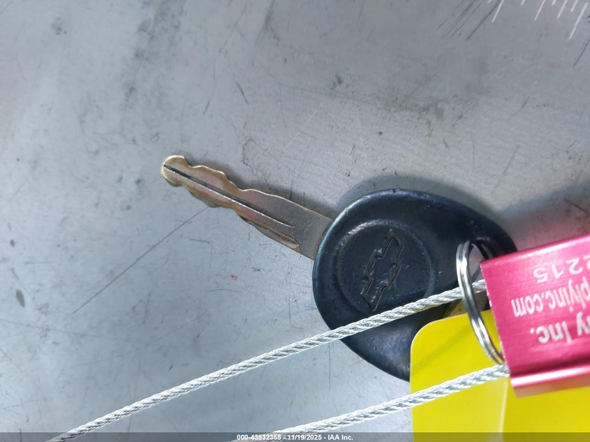 2002 Chevrolet Express VIN: 1GCHG39R221171783 Lot: 43532355