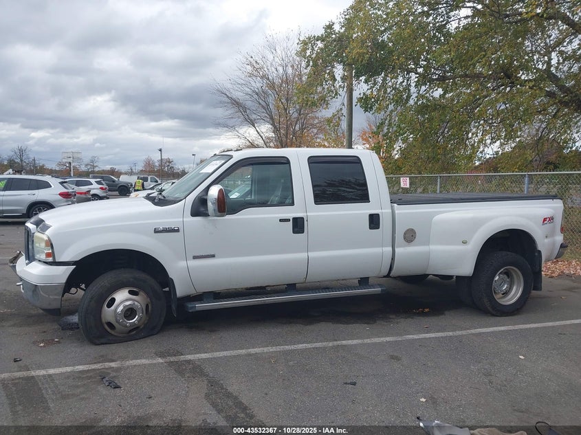 2006 Ford F-350 Lariat/Xl/Xlt VIN: 1FTWW33P46EB06062 Lot: 43532367