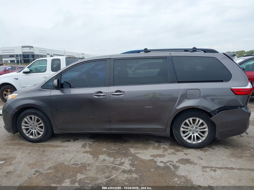 2015 TOYOTA SIENNA XLE 8 PASSENGER 5TDYK3DC6FS596031