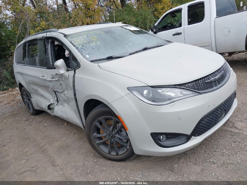 CHRYSLER PACIFICA AWD LAUNCH EDITION