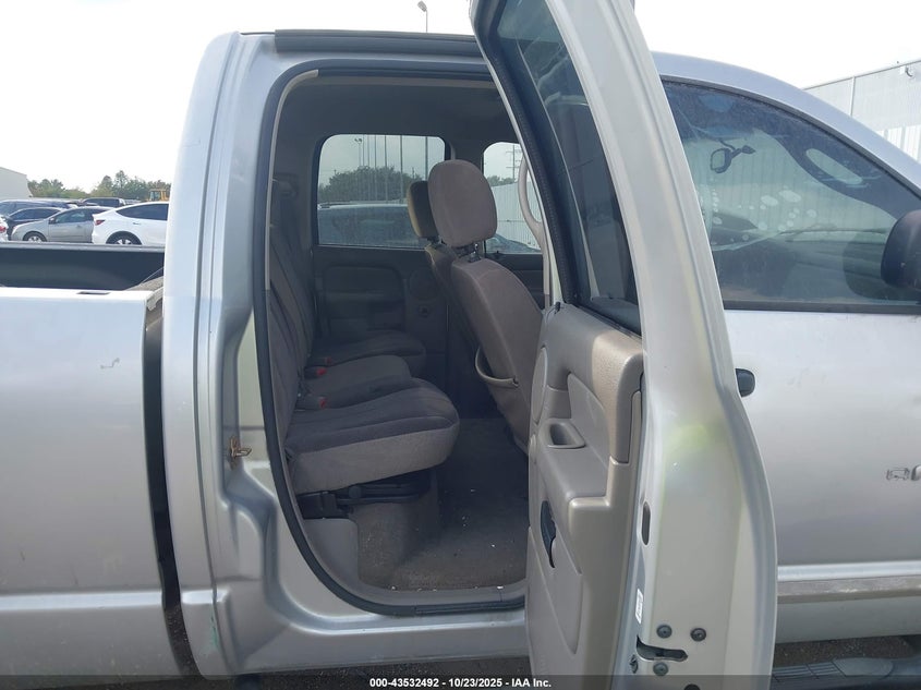 2004 Dodge Ram 1500 Slt/Laramie VIN: 1D7HA18D34J157105 Lot: 43532492