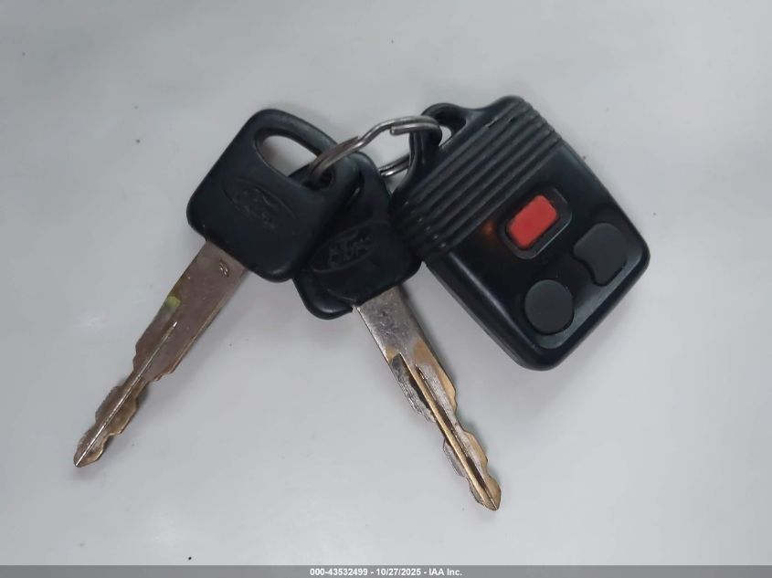 2002 Ford E-150 Commercial/Recreational VIN: 1FTRE14222HB32448 Lot: 43532499