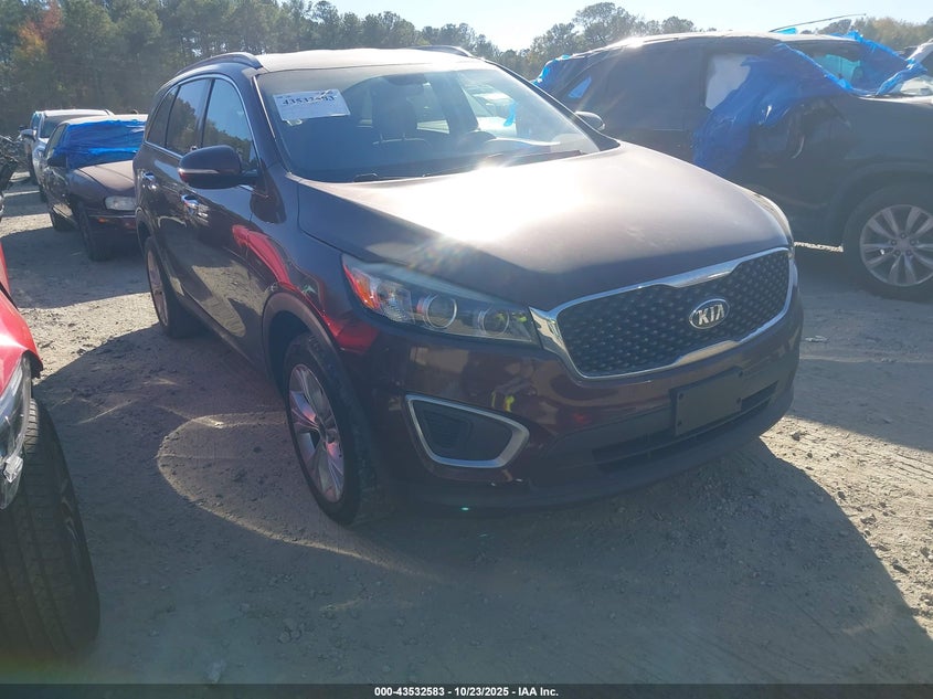 2017 KIA SORENTO 2.4L LX - 5XYPG4A39HG264947
