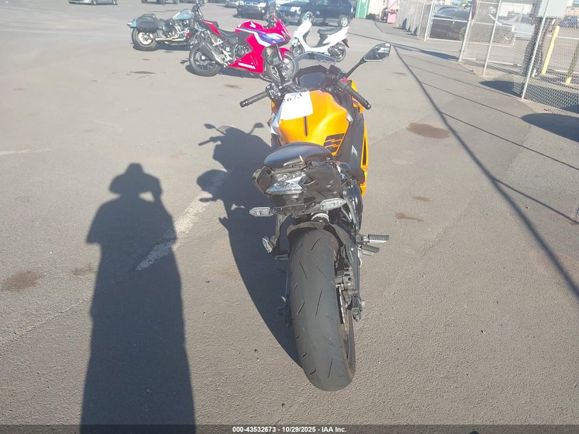 2025 Kawasaki Ex650 P VIN: ML5EXEP11SDAF9236 Lot: 43532673