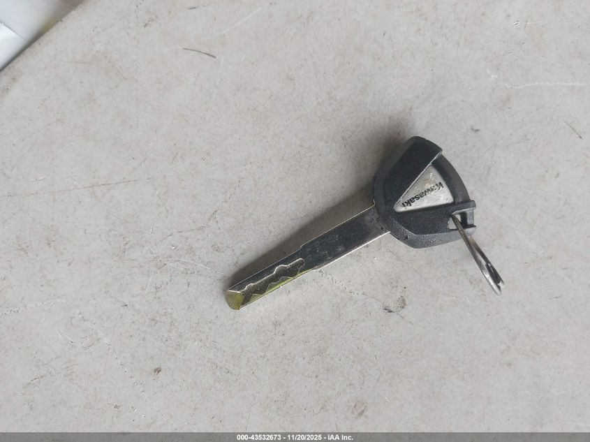 2025 Kawasaki Ex650 P VIN: ML5EXEP11SDAF9236 Lot: 43532673