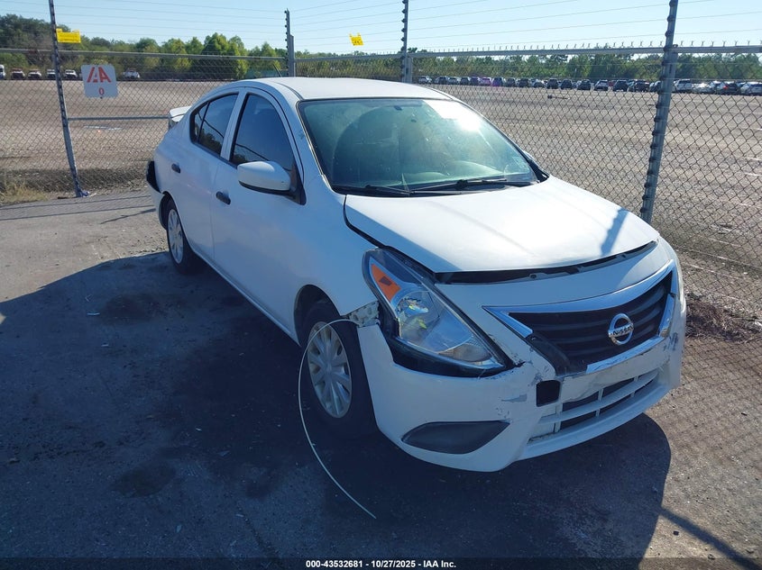 NISSAN VERSA 1.6 S+
