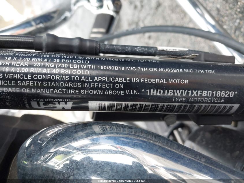 2015 Harley-Davidson Flstc Heritage Softail Classic VIN: 1HD1BWV1XFB018620 Lot: 43532707