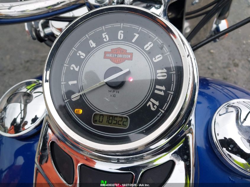 2015 Harley-Davidson Flstc Heritage Softail Classic VIN: 1HD1BWV1XFB018620 Lot: 43532707