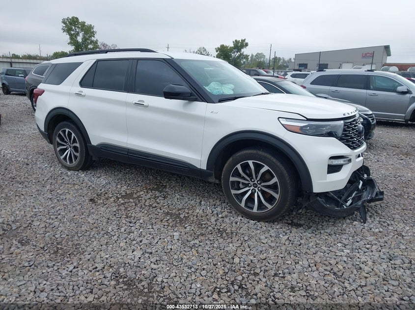 FORD EXPLORER ST-LINE