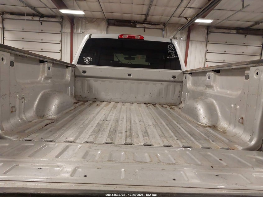 2014 CHEVROLET SILVERADO 1500 1LT 1GCVKREH0EZ164175