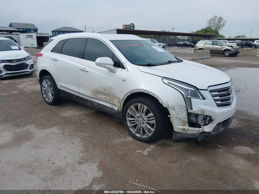CADILLAC XT5 STANDARD