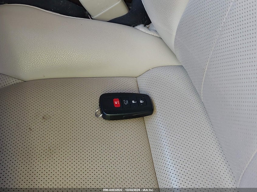 2020 TOYOTA HIGHLANDER LIMITED 5TDYZRAH5LS023809