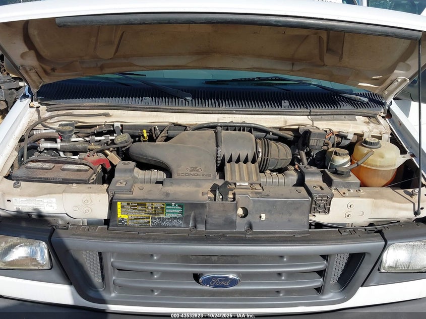 2005 Ford E-350 Super Duty Chateau/Xl/Xlt VIN: 1FBNE31L85HA45301 Lot: 43532823