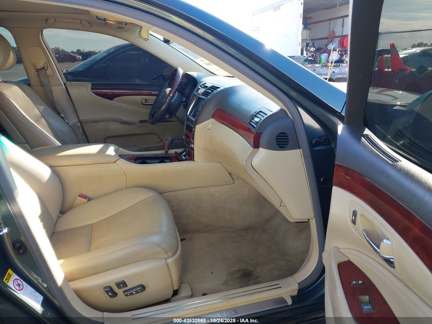 JTHBL46F375040300 2007 LEXUS LS photo no. 5