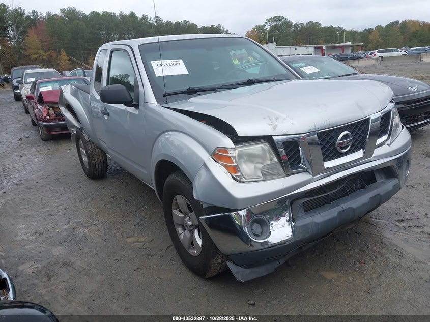NISSAN FRONTIER SE