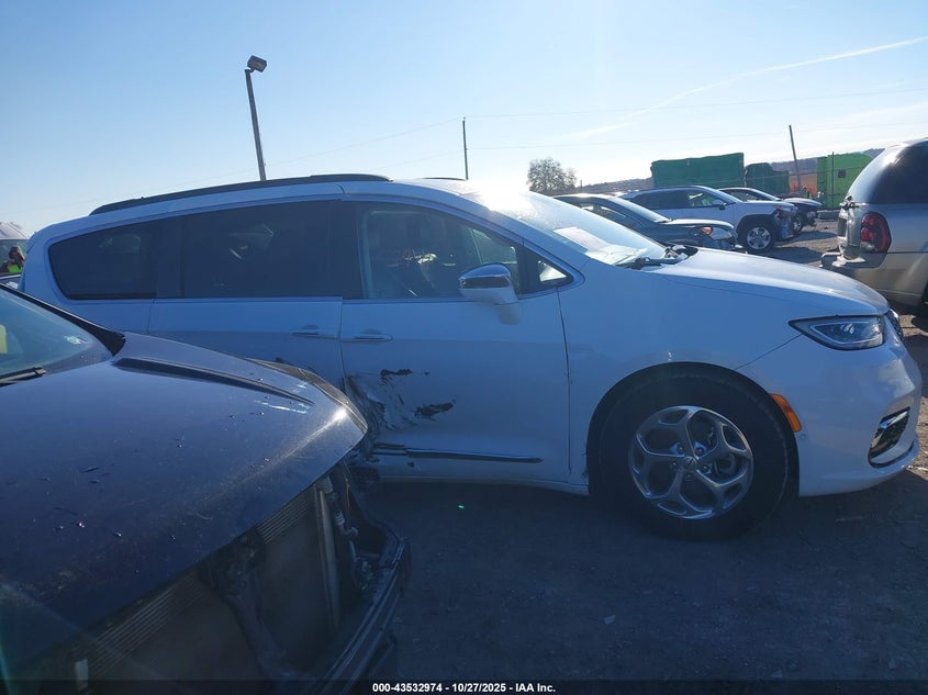 2022 Chrysler Pacifica Limited VIN: 2C4RC1GG2NR124758 Lot: 43532974