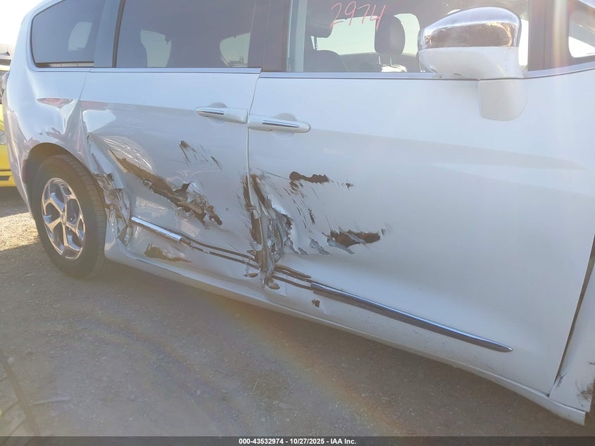 2022 Chrysler Pacifica Limited VIN: 2C4RC1GG2NR124758 Lot: 43532974