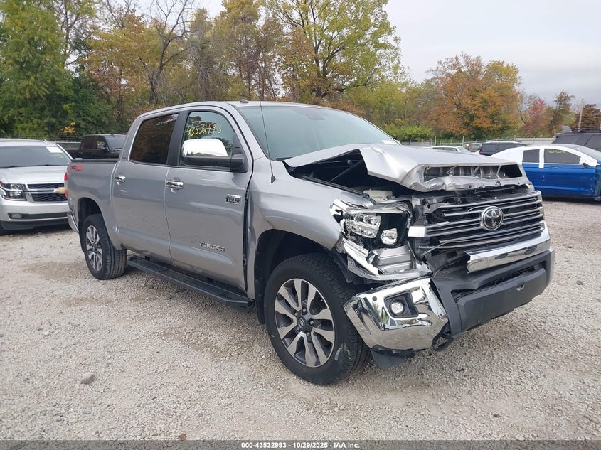 TOYOTA TUNDRA LIMITED 5.7L V8