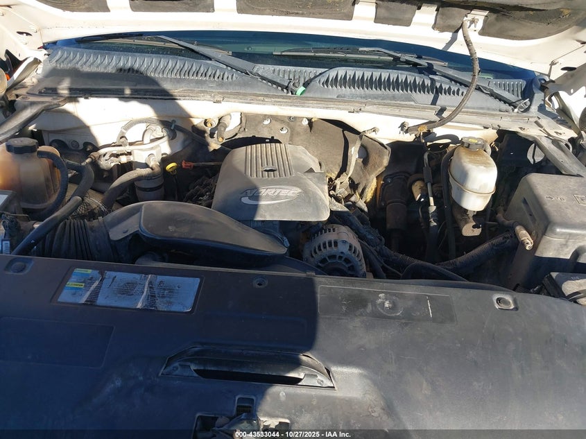 2005 GMC Sierra 2500Hd Work Truck VIN: 1GTHK29UX5E262374 Lot: 43533044