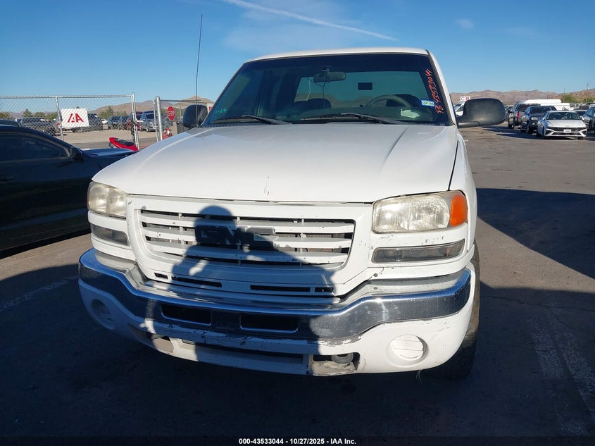 2005 GMC Sierra 2500Hd Work Truck VIN: 1GTHK29UX5E262374 Lot: 43533044