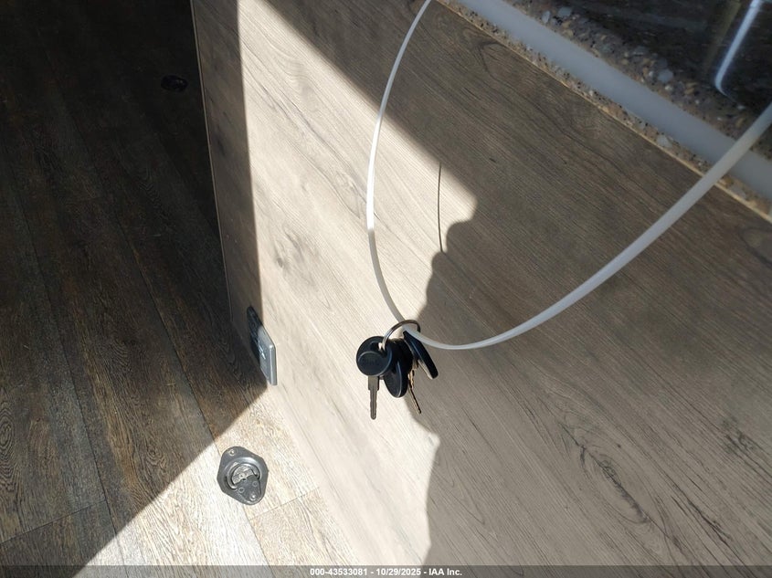 2018 Eclipse Attitude VIN: 5LZBE3034KR016516 Lot: 43533081