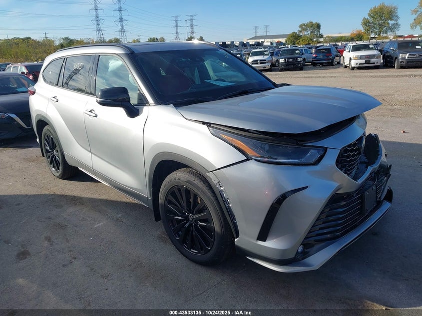 TOYOTA HIGHLANDER XSE