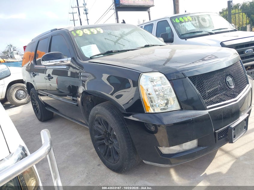 CADILLAC ESCALADE PREMIUM