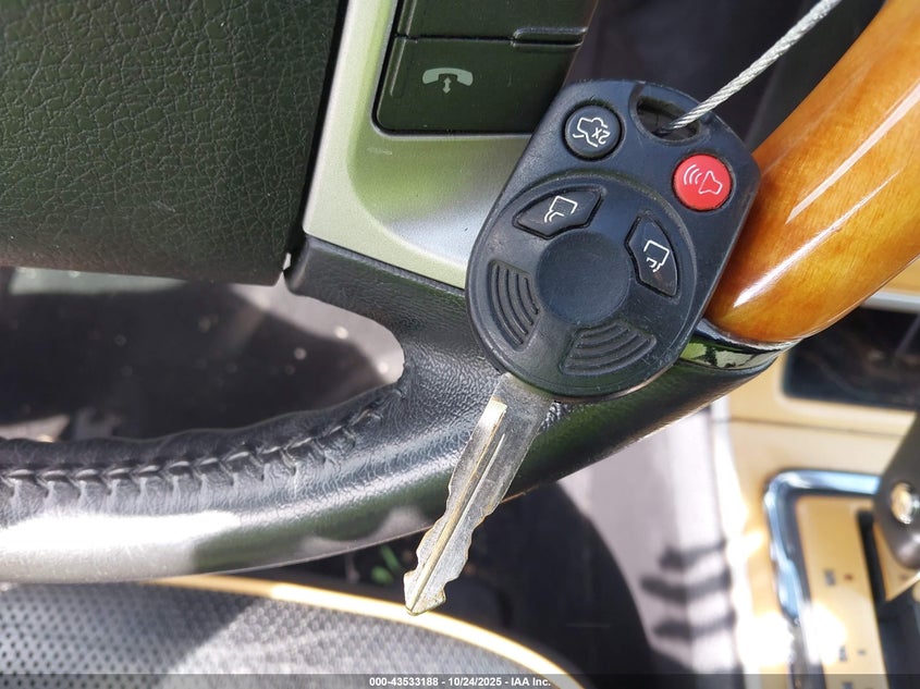 2008 Lincoln Mkx VIN: 2LMDU88C98BJ15192 Lot: 43533188