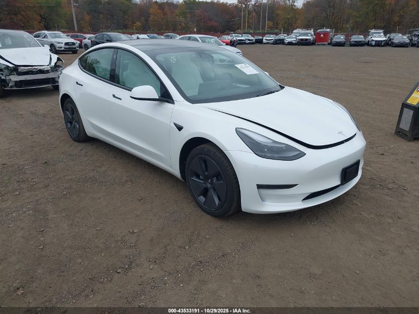 TESLA MODEL 3 REAR-WHEEL DRIVE