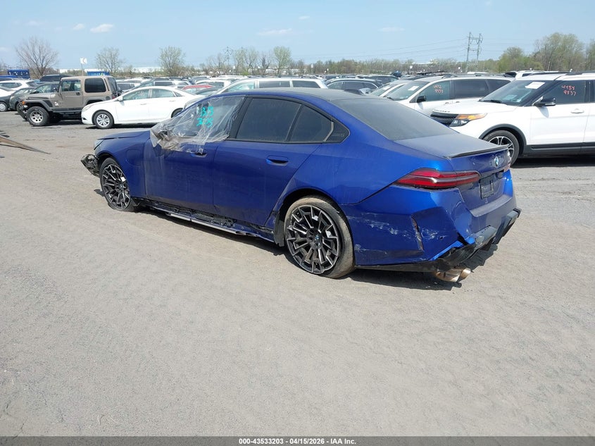 Vin: wbs83fk07tcv81941, lot: 44028229, bmw m5 20263