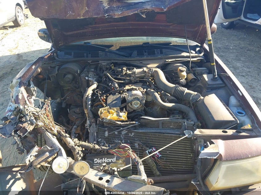 2003 Mercury Grand Marquis Gs VIN: 2MEFM74W03X639764 Lot: 43533234